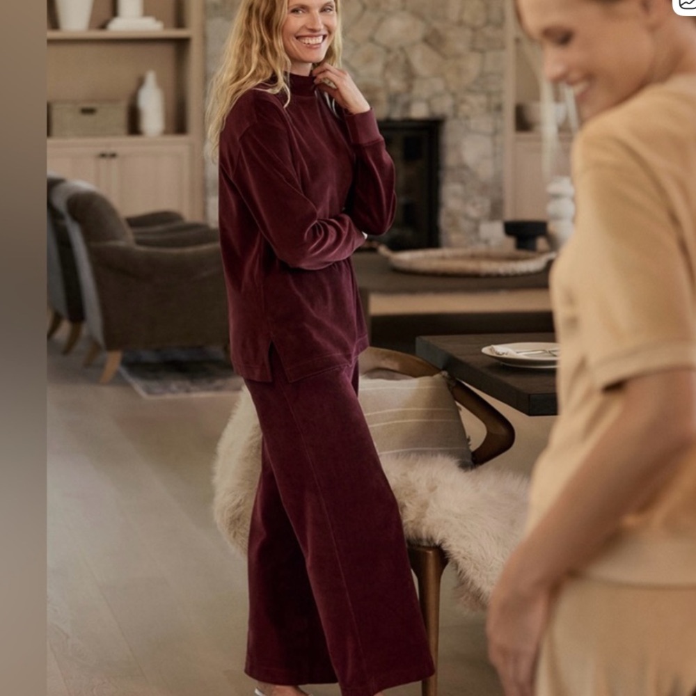 Pact Velour Sweatshirt/Pants Set Size Windsor Wine Size XL/M